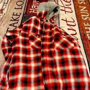 Red field and stream large flannel jacket with hood